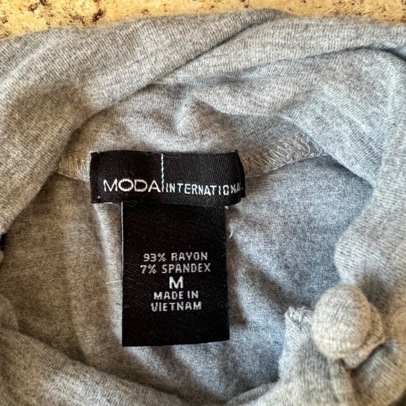 Body Con Shirt - Picture 5 of 5